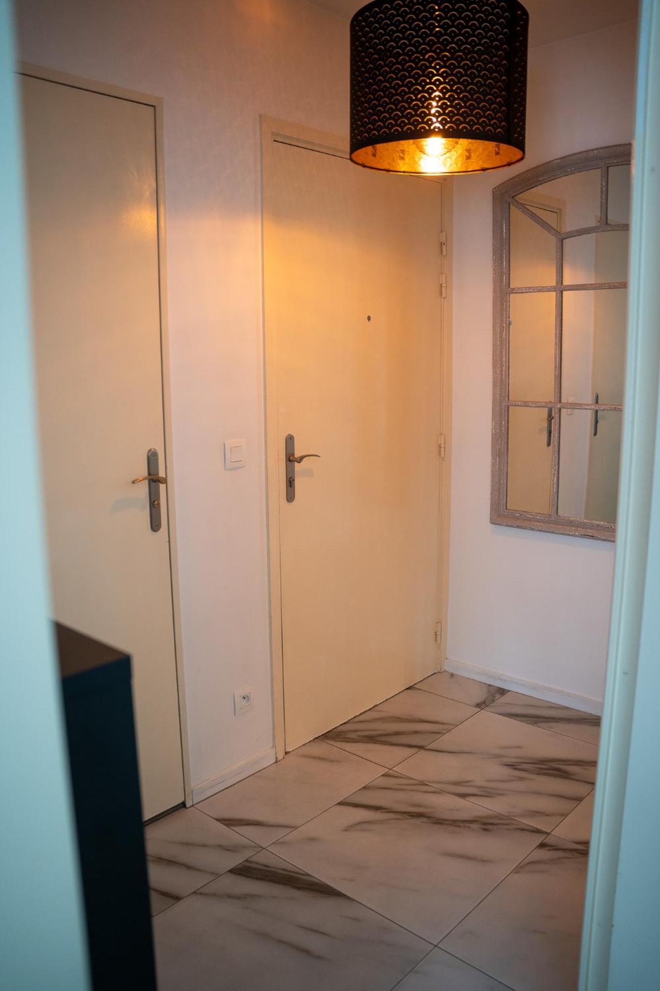 4 Proche Stade De France, Parking Et Balcon Sur Jardin *
