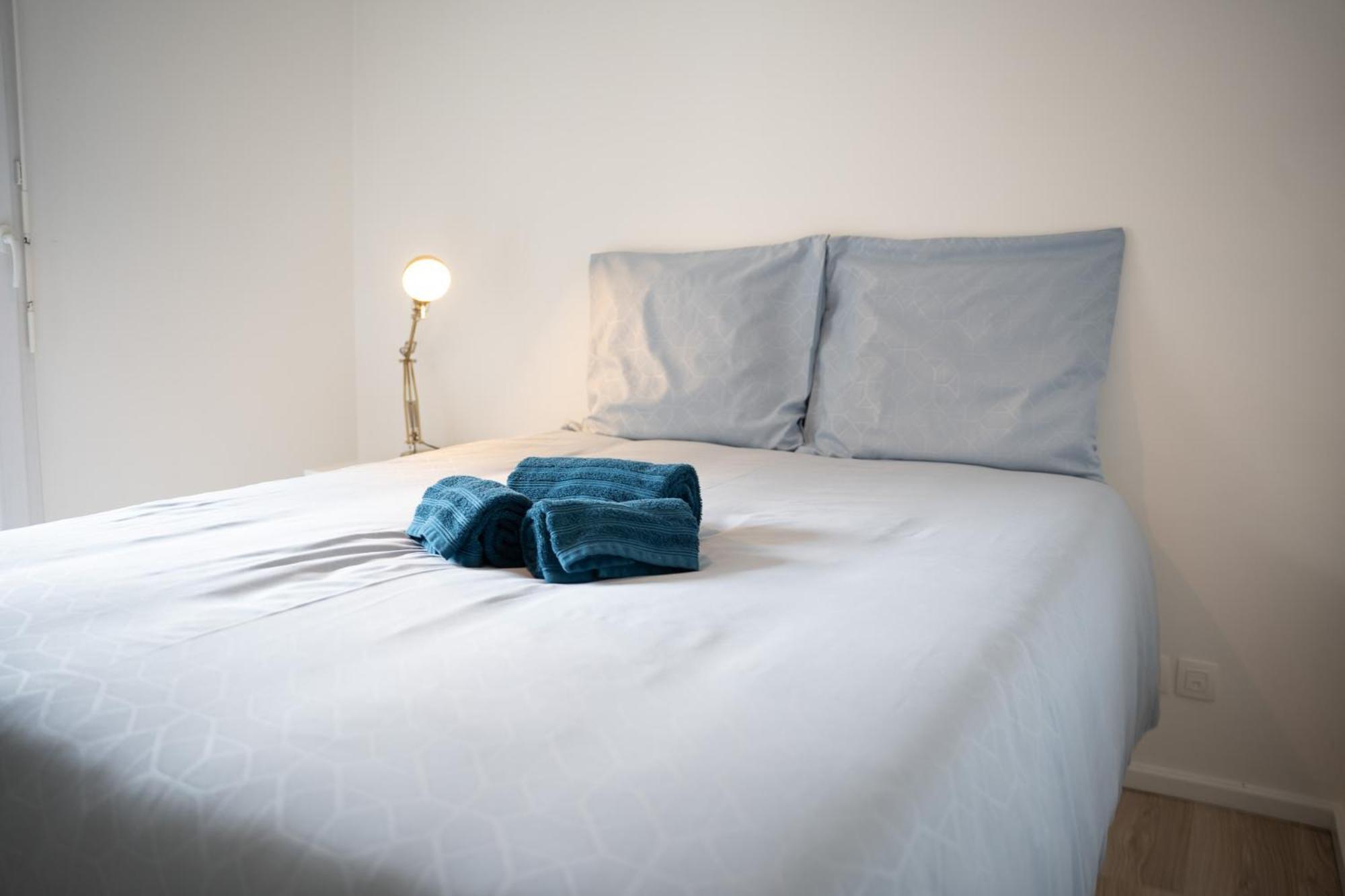 Appartement 4 Proche Stade De France, Parking Et Balcon Sur Jardin *